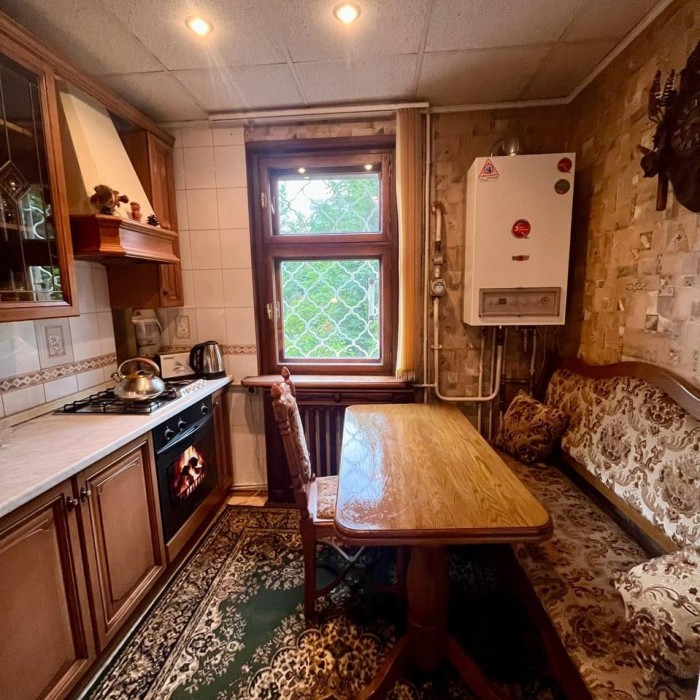 Фото Продается 6-кк с АВТОНОМНЫМ ОТОПЛЕНИЕМ, 2/9, на первом Микрорайоне