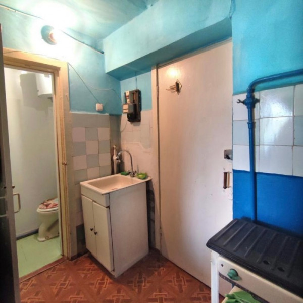 Фото 1-км. кв. полугостинка на Городке ОР, 26-й квартал 5/5 этаж, 18,9 м2.