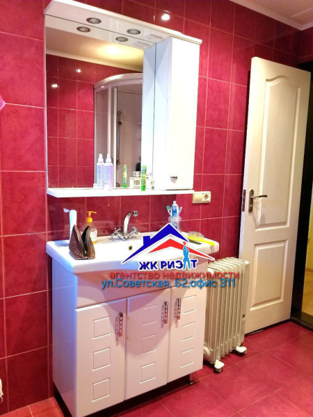 Фото Двухэтажный дом на улице Черноморская