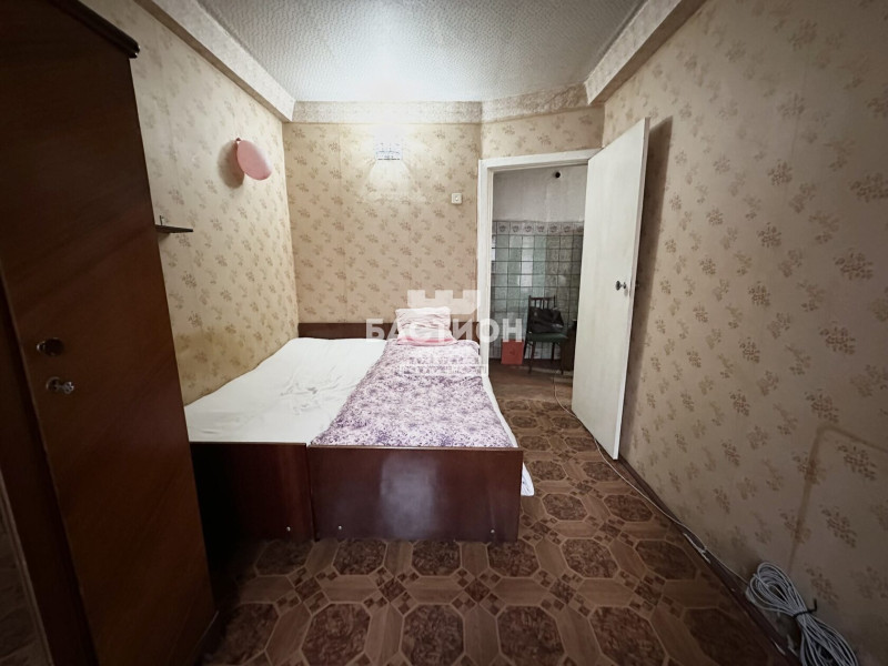 Фото 3-х комнатная квартира, квартал Гагарина 24 , ID:1933007