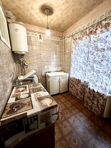 Фото 3-х комнатная квартира, квартал Гагарина 24 , ID:1933007