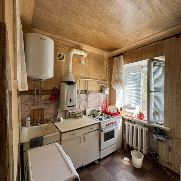 Продам 2-х комн квартиру в городе Луганск, улица Демина, городок ОР