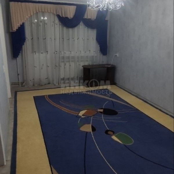 Фото Продам 4к 50-лет Октября с А.О.