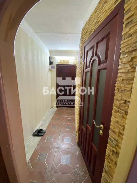 2-комнатная квартира, квартал Комарова, 23 ID: 2078003