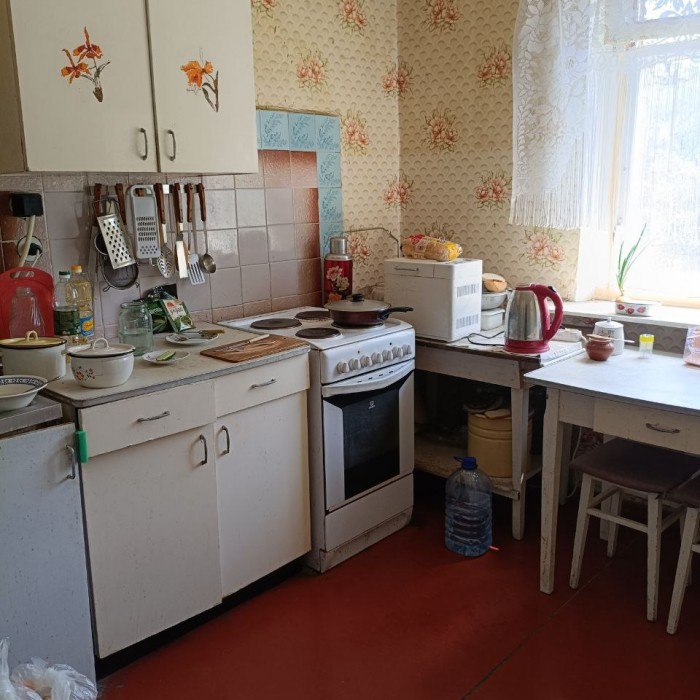 Фото Продам 2 комнатную квартиру в центре, ул. Фрунзе.