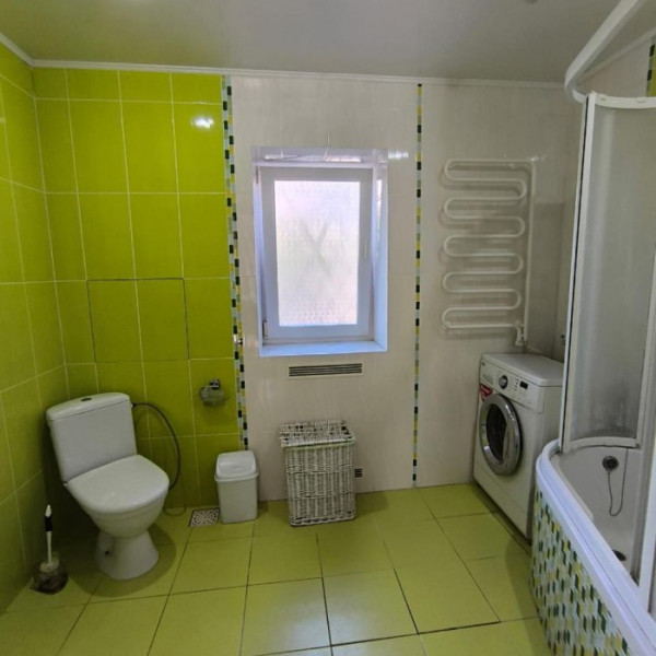 Фото Цена снижена до 9,7 млн. руб.!!! Продам 2- х этажный дом и флигель в г. Луганск, ул. Гоженко (Артемовский р- н)