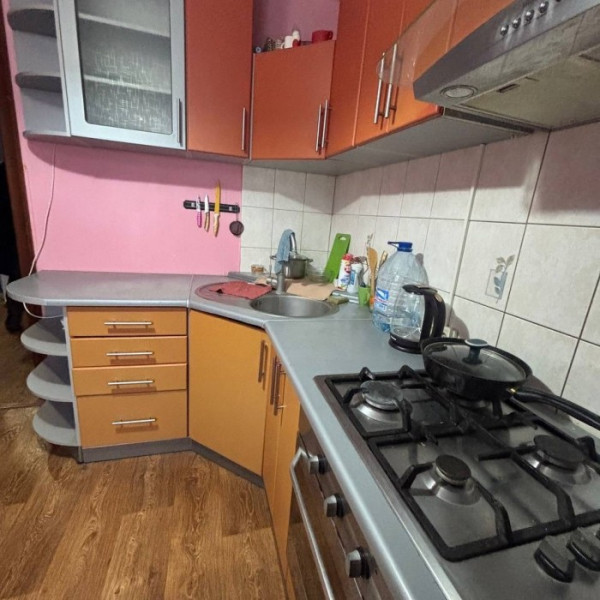 Продам 2к Ленинского Комсомола 4