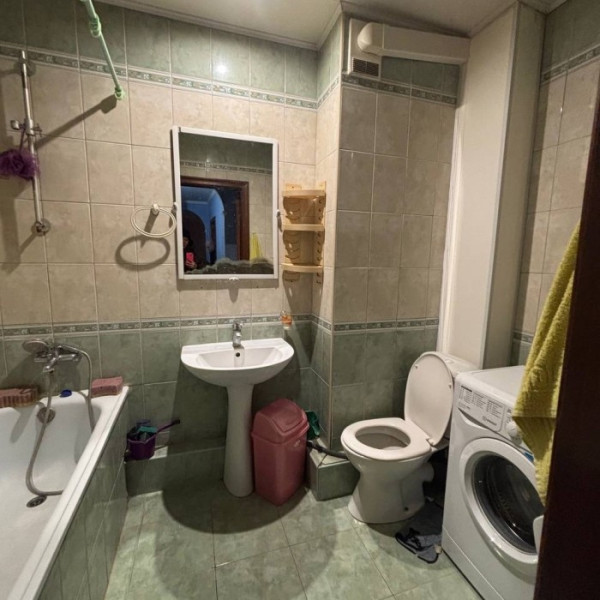 Фото Продам 2к Ленинского Комсомола 4