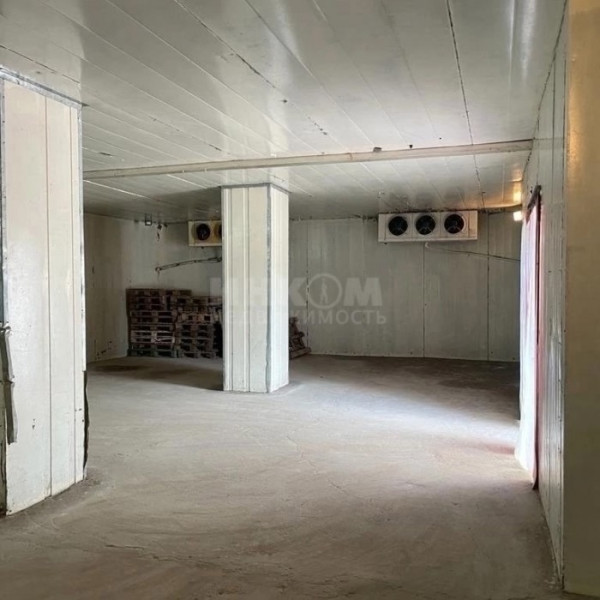 Фото Продам склады + холодильно-морозильные боксы в г. Луганск ул. Штеровская