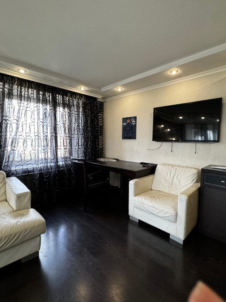 Фото Продаётся двухкомнатная квартира, 58,7 м²