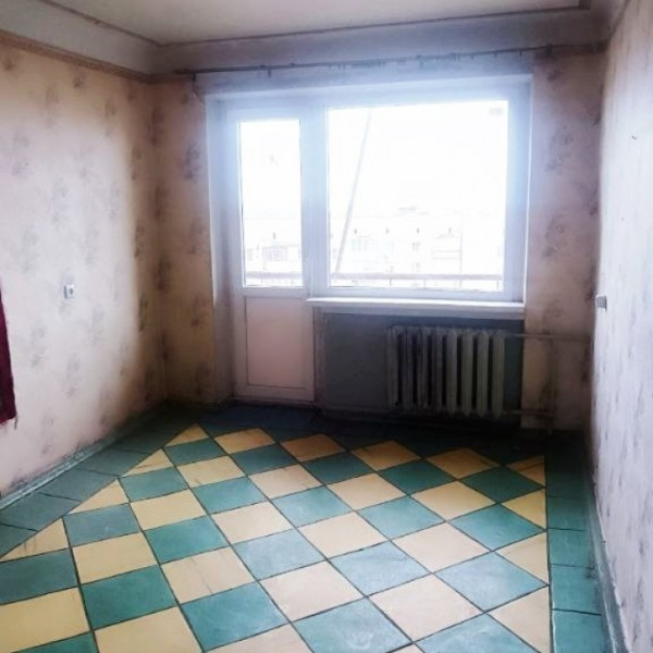 Фото № 7108 Продам 2х комн. квартиру в р-не маг. "Камелия"