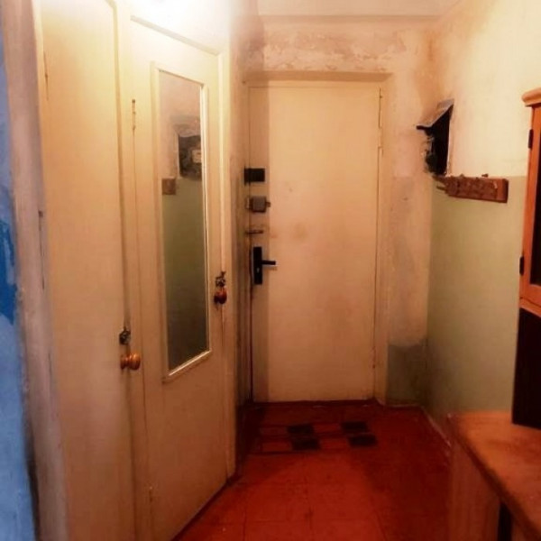 Фото № 7108 Продам 2х комн. квартиру в р-не маг. "Камелия"