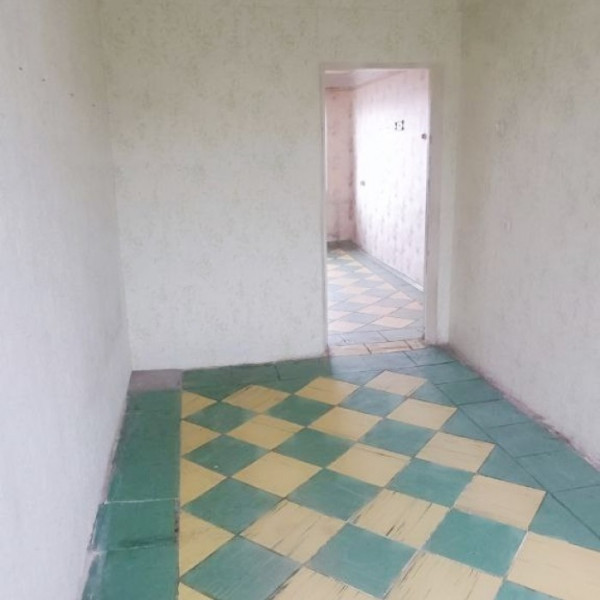 Фото № 7108 Продам 2х комн. квартиру в р-не маг. "Камелия"