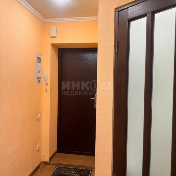 Фото Продам 1комн квартиру с АО в г Луганск кв Гагарина