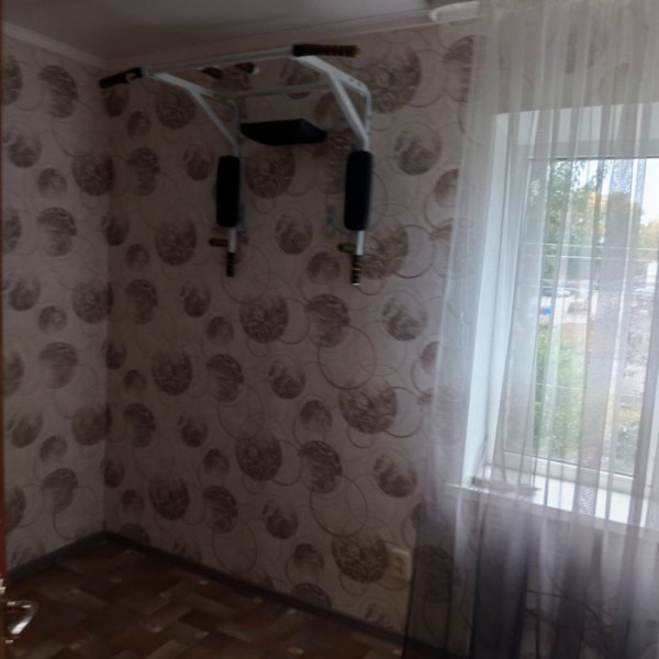 Фото Продам 2-х комн квартиру в городе Луганск городок ОР