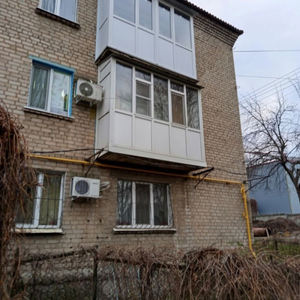 Фото Продам 2-х комн квартиру в городе Луганск городок ОР