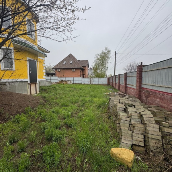 Фото Продам 2-х этажный дом в г Луганск пос Видное
