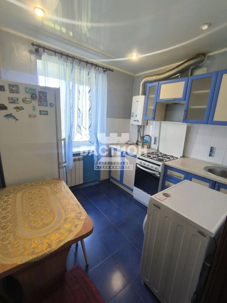 Фото 2-комнатная квартира, улица Щаденко, 14Б ID:2164968