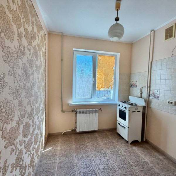 Продам 1-комн. ул 30 лет Победы, р-н КТ «Мир»