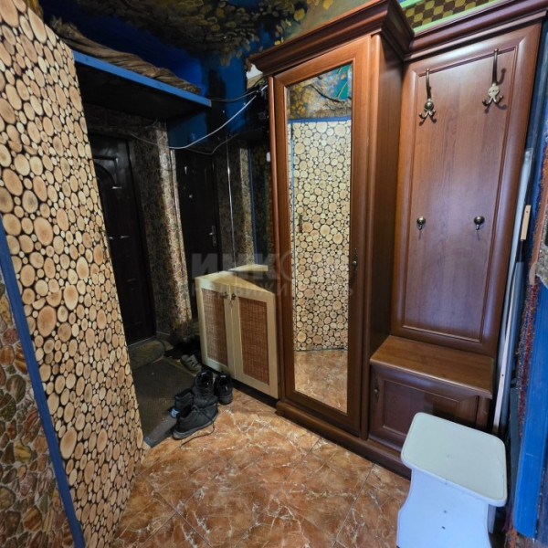 Фото Продам 2к В. В. Шевченко Центр