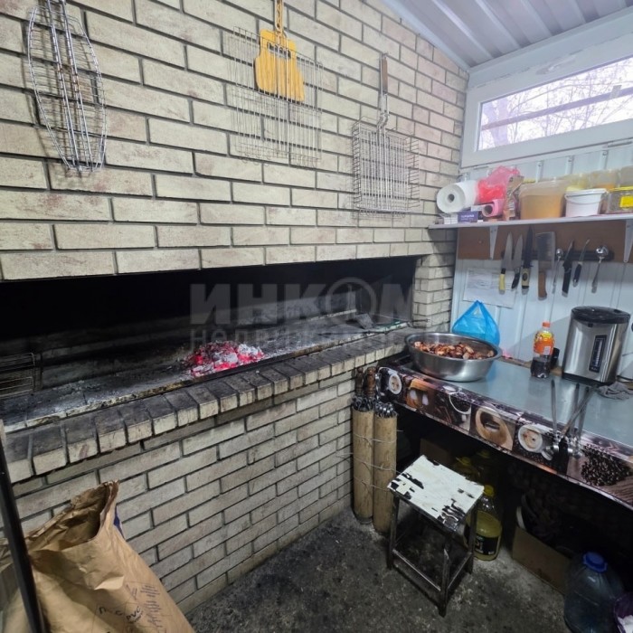 Фото Продам отдельно стоящее здание в центре г. Луганск