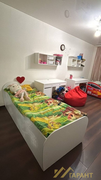 Фото 2-к крупногабаритная с 2 балконами г.Алчевск#1396