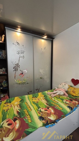 Фото 2-к крупногабаритная с 2 балконами г.Алчевск#1396