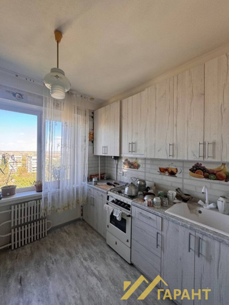 2-к квартира район Спорттоваров г.Алчевск#1430