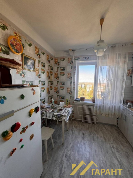 Фото 2-к квартира район Спорттоваров г.Алчевск#1430