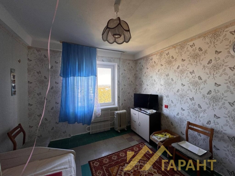 Фото 2-к квартира район Спорттоваров г.Алчевск#1430