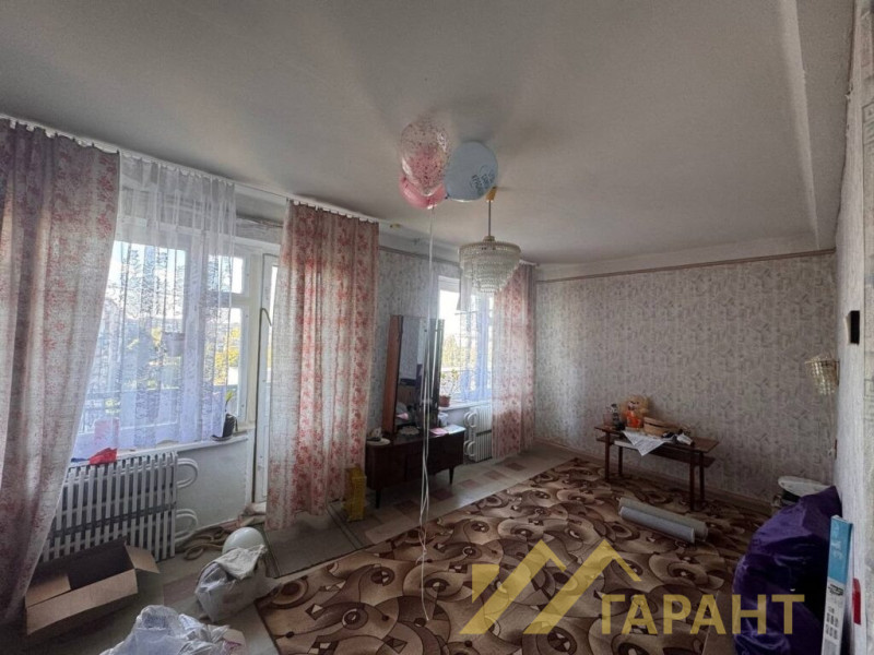 Фото 2-к квартира район Спорттоваров г.Алчевск#1430