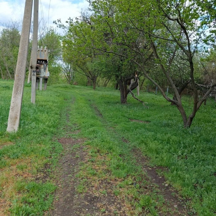 Фото Продам земельный участок с ветхим домом Славяносербский р-н, с. Замостье, ул. Интернациональная, 31