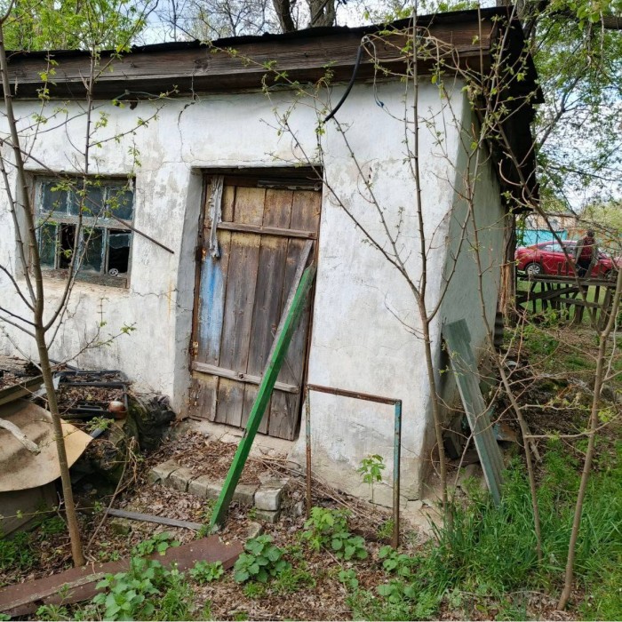 Фото Продам земельный участок с ветхим домом Славяносербский р-н, с. Замостье, ул. Интернациональная, 31