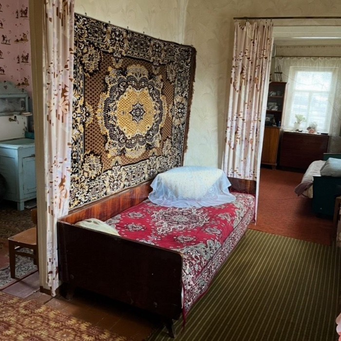 Фото Продаётся жилой дом в центре Луганска, район Динамо, ул. Профессиональная.
