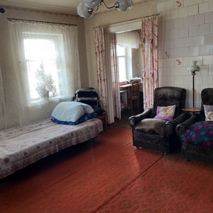 Фото Продаётся жилой дом в центре Луганска, район Динамо, ул. Профессиональная.