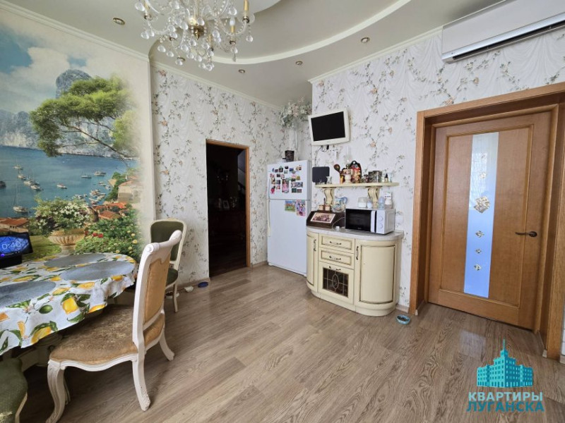 Фото Дом ул. 24я Линия 38 м.р. район Авиацентр