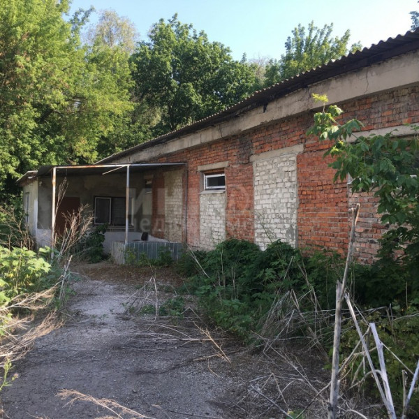 Продам Помещение 330м2 пгт Александровск г. Луганск