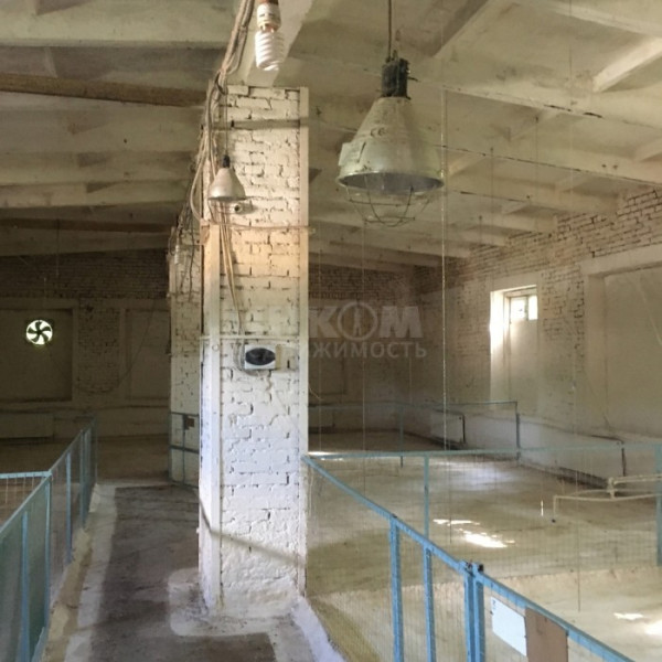 Фото Продам Помещение 330м2 пгт Александровск г. Луганск