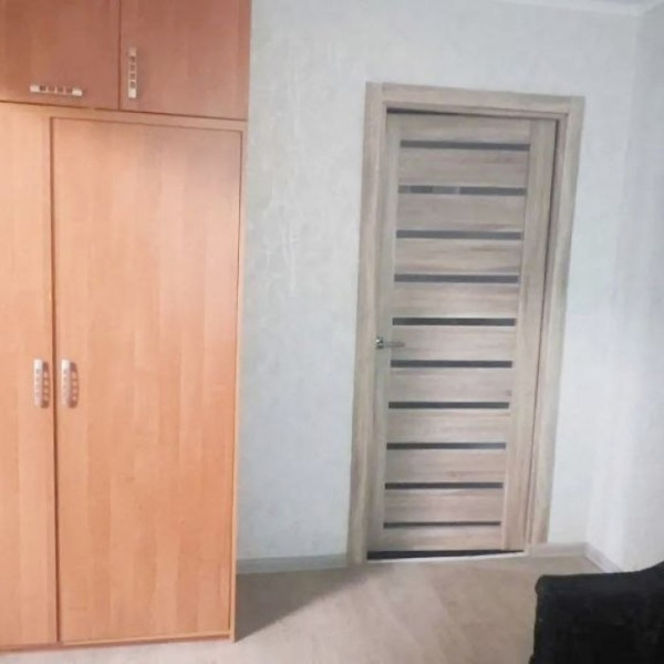 Фото Продам 2- х комнатную квартиру на кв. Комарова