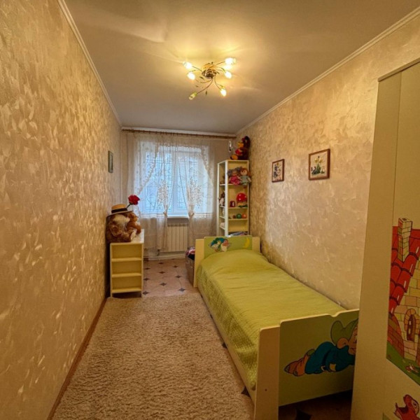 Фото Продам 3-комн. в Станице Луганской, ул. Советская