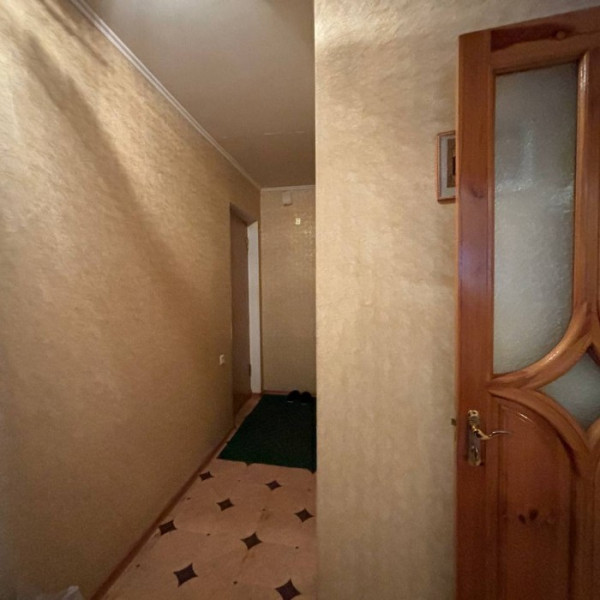 Фото Продам 3-комн. в Станице Луганской, ул. Советская