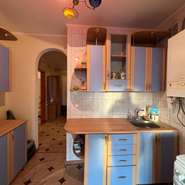 Фото Продам 3-комн. в Станице Луганской, ул. Советская