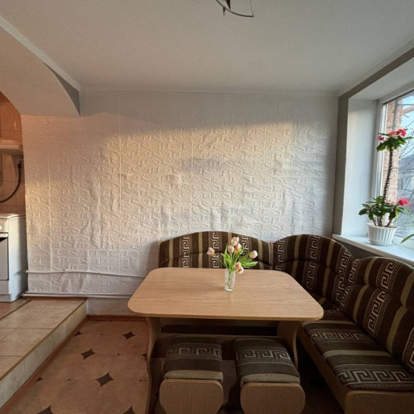 Фото Продам 3-комн. в Станице Луганской, ул. Советская