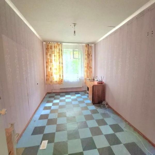 Фото Продам 2-комн квартиру на кв Комарова, г. Луганск