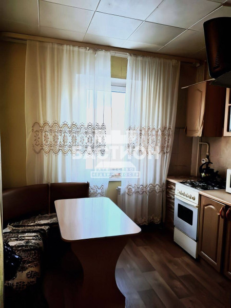 Фото 2-комнатная квартира, квартал Героев Сталинграда, 14 ID:2014915