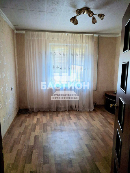 2-комнатная квартира, квартал Героев Сталинграда, 14 ID:2014915