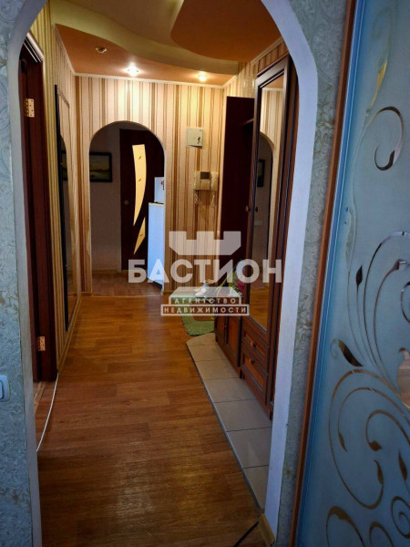 Фото 2-комнатная квартира, квартал Героев Сталинграда, 14 ID:2014915