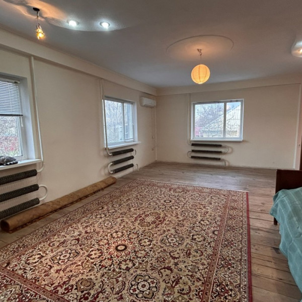 Фото Продам Дом 170м2 + Флигель 45м2 ул. Гоженко