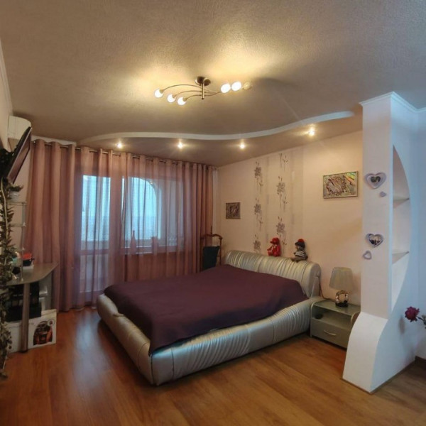 Продам 2-х комнатную квартиру кв. Заречный