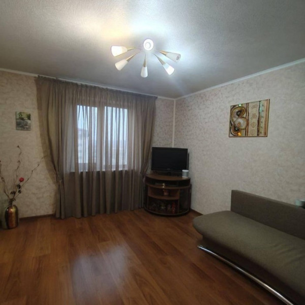 Фото Продам 2-х комнатную квартиру кв. Заречный